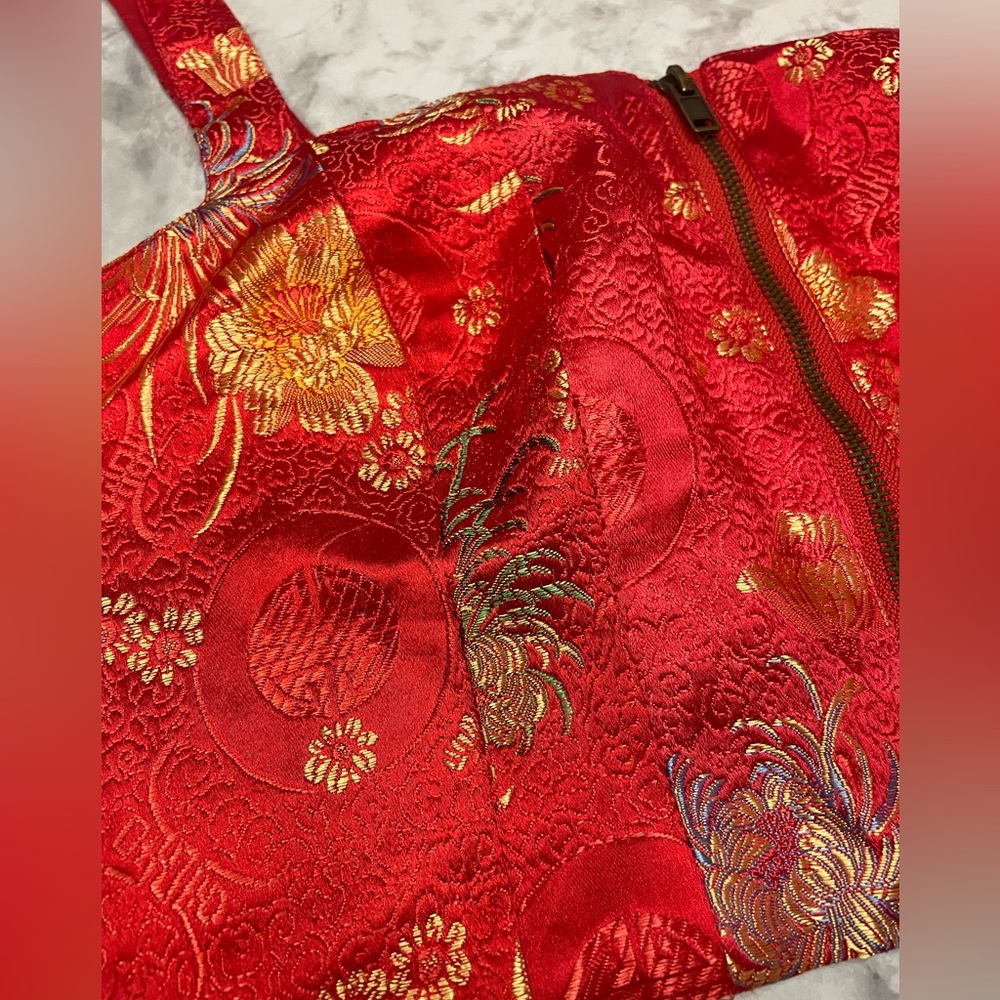 Kimchi Blue Vibrant Red Top with Metallic Thread Size Large - Picture 2 of 4